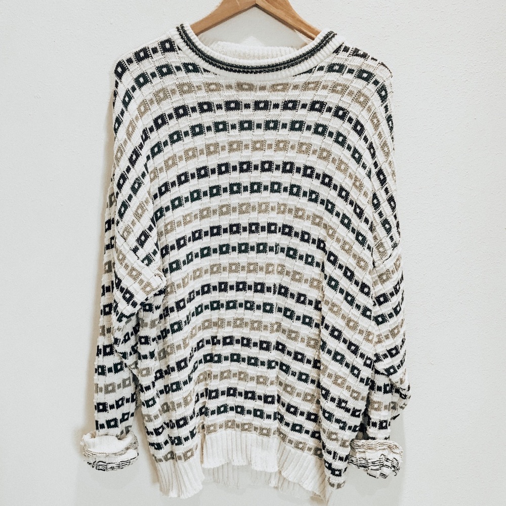 VINTAGE VIBEZ SWEATER